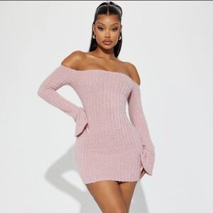 Warm and fluffy pink fashion nova dress 😍
